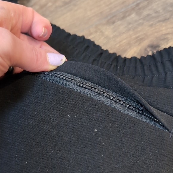 Mission Workshop San Francisco black jogger slim fit pants NWOT black size 31 - Picture 4 of 10